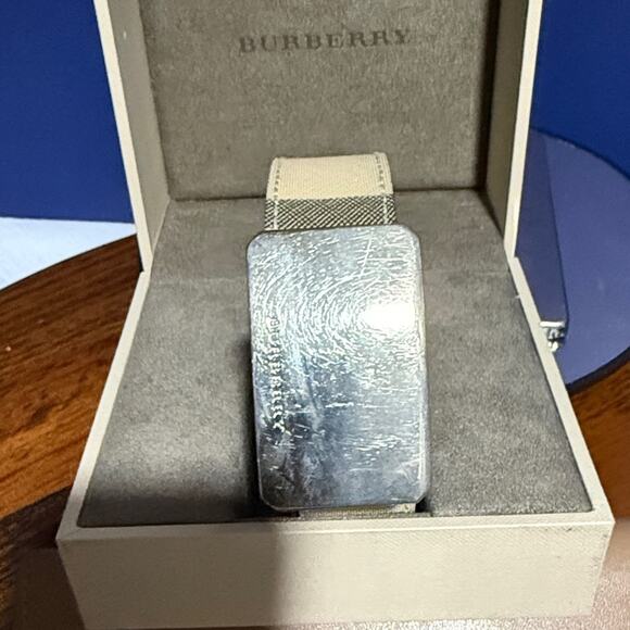 Burberry Checkered Beige and Black Belt and eyeglass case bundle - Picture 5 of 16